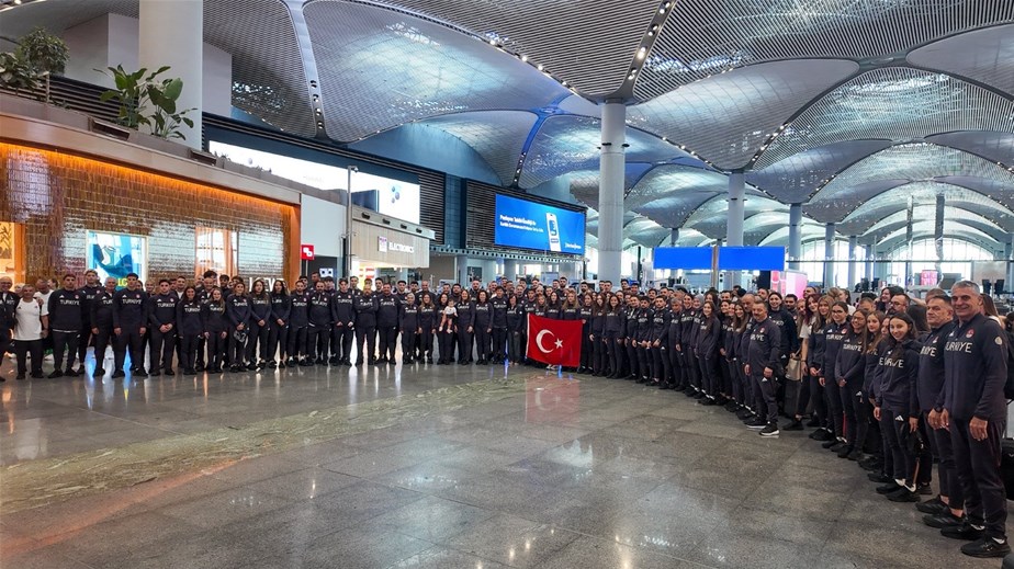 “MİLLİ SPORCULARIMIZ ÜLKEMİZİN TANITIMINDA DA ÖNEMLİ ROL ÜSTLENİYOR”