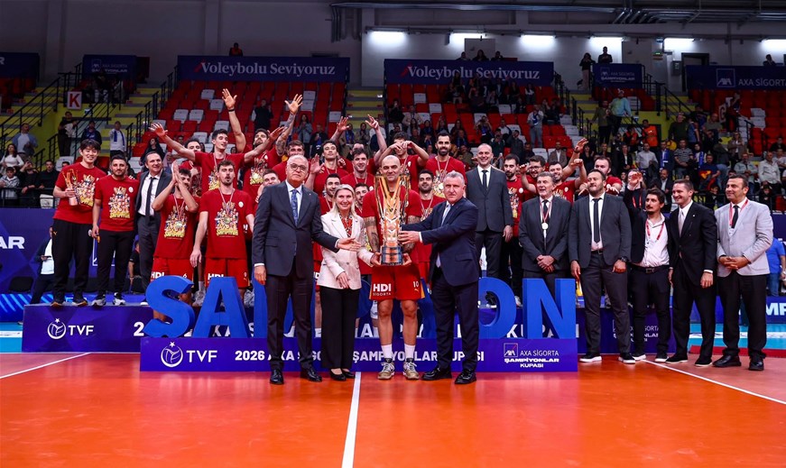 BAKAN BAK’TAN GALATASARAY İÇİN TEBRİK MESAJI