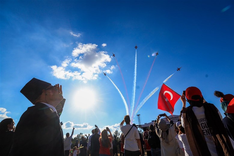 BAKAN BAK KÜTAHYA'DA 30 AĞUSTOS ZAFER BAYRAMI TÖRENİNE KATILDI