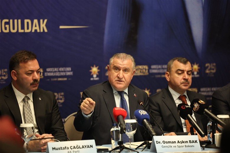 “TÜRKİYE, DÜNYADA EŞİ BENZERİ OLMAYAN ÖĞRENCİ BARINMA SİSTEMİNİ YÖNETİYOR”