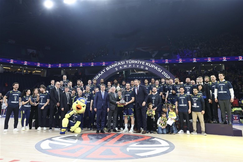 FENERBAHÇE BEKO’YA TEBRİK