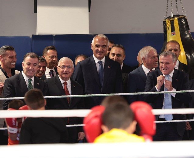 “TÜRKİYE BÜYÜK BİR YATIRIM VE ATILIM İÇERİSİNDE”