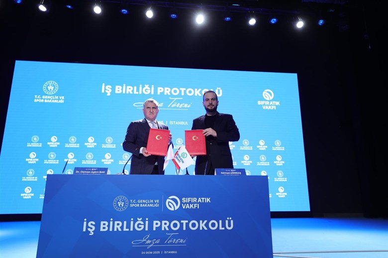 BAKAN BAK “SIFIR ATIK PROTOKOLÜ” İMZA TÖRENİNE KATILDI