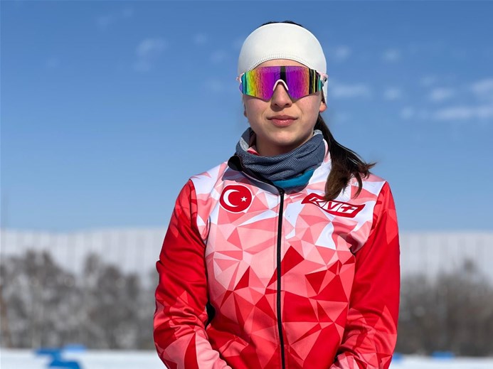 BAKAN BAK'TAN OLİMPİYAT KOTASI ALAN MİLLİ SPORCULARA TEBRİK