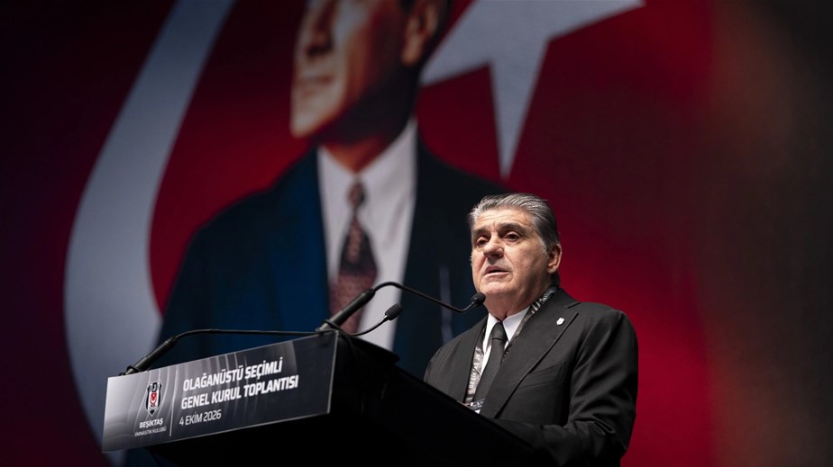 BAKAN BAK, BAŞKANLIĞA YENİDEN SEÇİLEN SERDAL ADALI’YI TEBRİK ETTİ