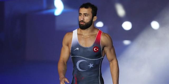 BURHAN AKBUDAK İÇİN TEBRİK MESAJI