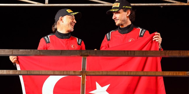ALİ TÜRKKAN VE BURAK ERDENER İÇİN TEBRİK MESAJI