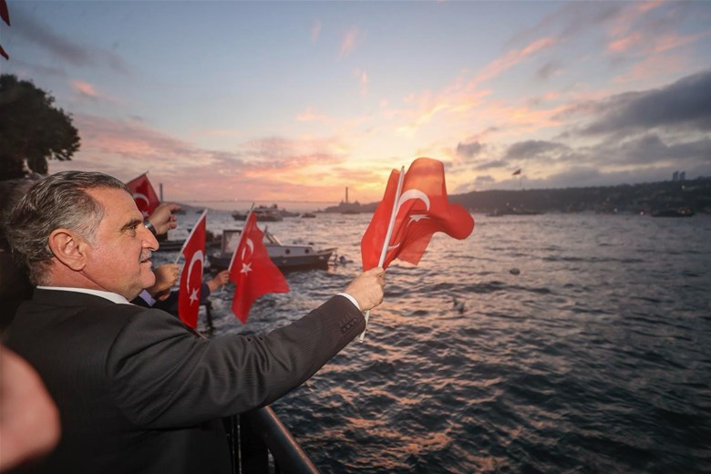 ‘ZAFER HAFTASI’NDA TCG ANADOLU İLE ANLAMLI YOLCULUK
