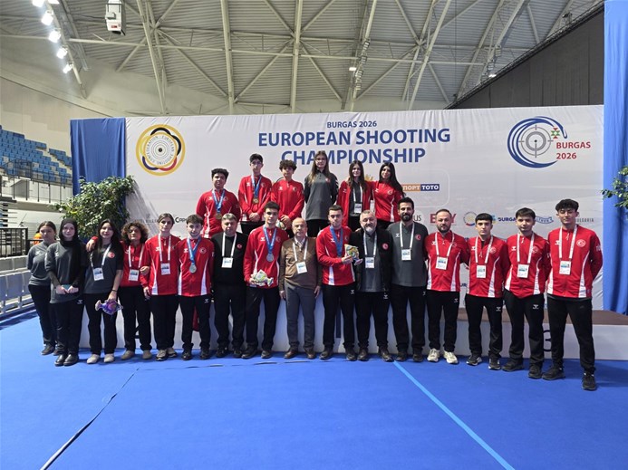 BAKAN BAK’TAN MİLLİ ATICILAR İÇİN TEBRİK MESAJI